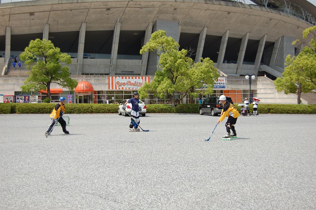 ���̉摜�̒��쌠��
Hiroshima Inline Hockey League(HIHL)�ɂ���܂��B�摜�f�[�^�̖��f�]�p�͌ł����f��\���グ�܂��B