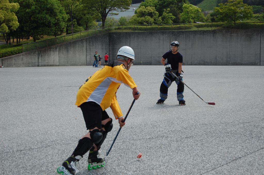 ���̉摜�̒��쌠��
Hiroshima Inline Hockey League(HIHL)�ɂ���܂��B�摜�f�[�^�̖��f�]�p�͌ł����f��\���グ�܂��B