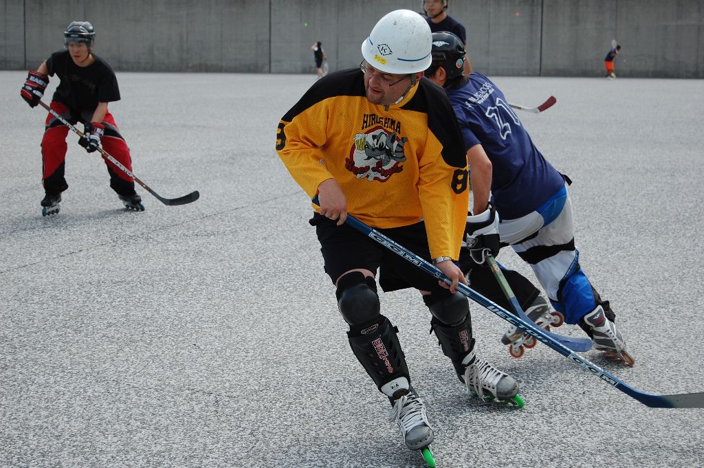 ���̉摜�̒��쌠��
Hiroshima Inline Hockey League(HIHL)�ɂ���܂��B�摜�f�[�^�̖��f�]�p�͌ł����f��\���グ�܂��B