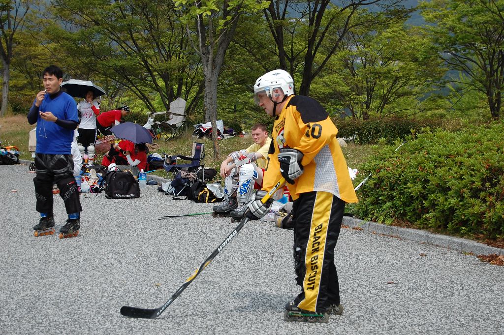 ���̉摜�̒��쌠��
Hiroshima Inline Hockey League(HIHL)�ɂ���܂��B�摜�f�[�^�̖��f�]�p�͌ł����f��\���グ�܂��B