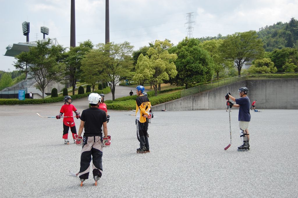 ���̉摜�̒��쌠��
Hiroshima Inline Hockey League(HIHL)�ɂ���܂��B�摜�f�[�^�̖��f�]�p�͌ł����f��\���グ�܂��B