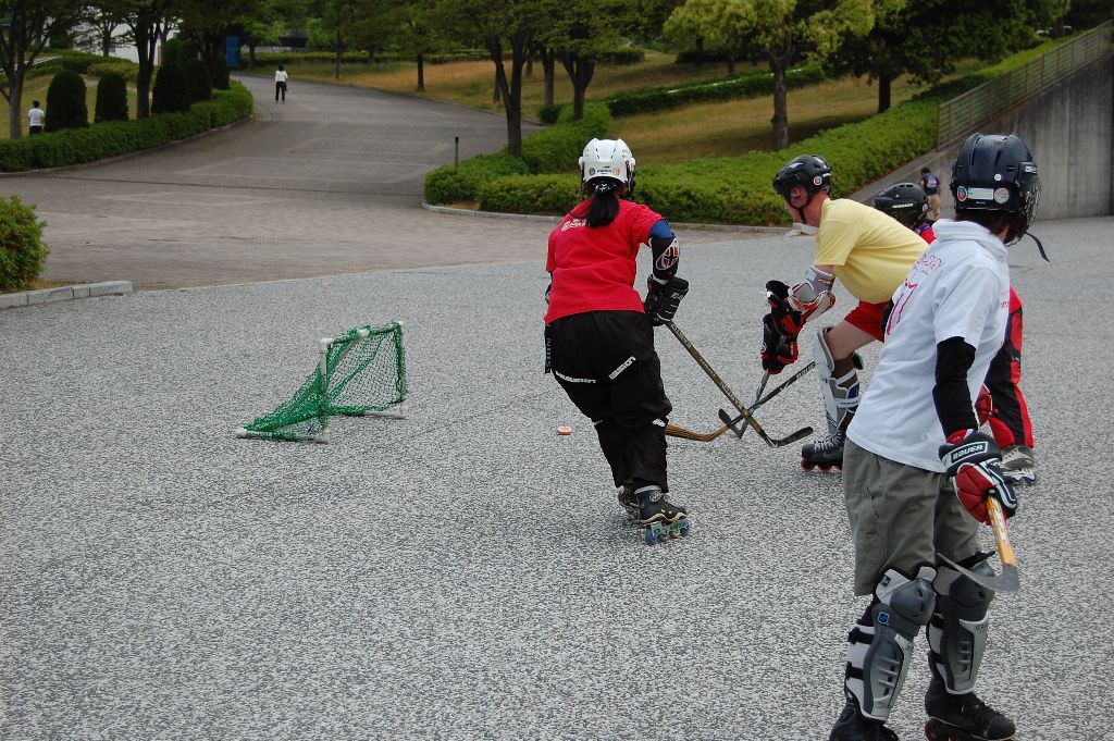 ���̉摜�̒��쌠��
Hiroshima Inline Hockey League(HIHL)�ɂ���܂��B�摜�f�[�^�̖��f�]�p�͌ł����f��\���グ�܂��B