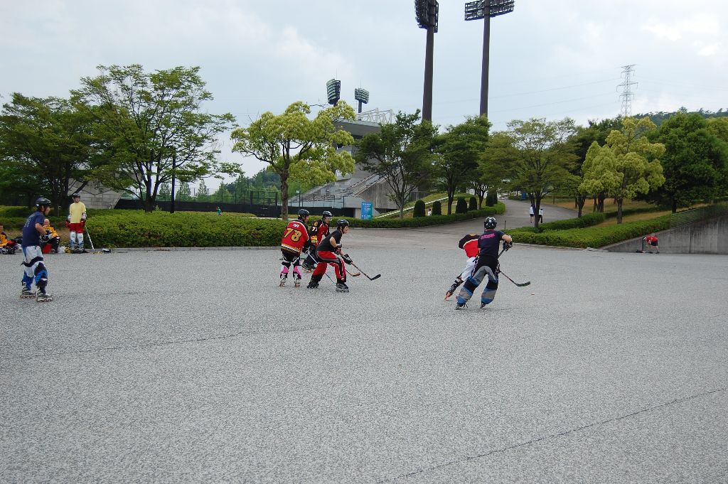 ���̉摜�̒��쌠��
Hiroshima Inline Hockey League(HIHL)�ɂ���܂��B�摜�f�[�^�̖��f�]�p�͌ł����f��\���グ�܂��B
