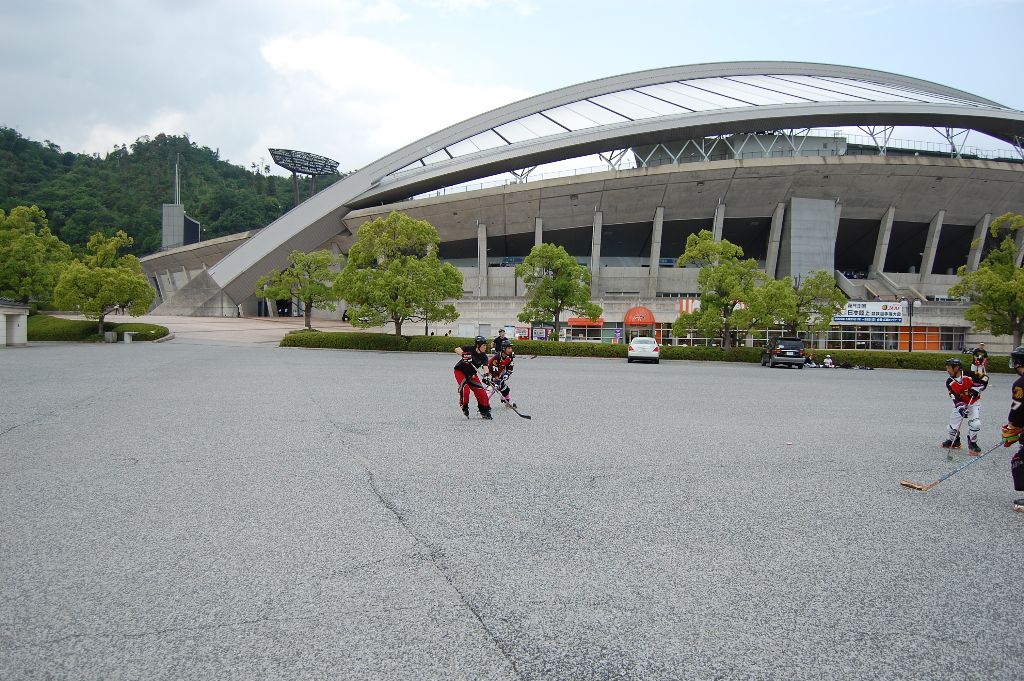 ���̉摜�̒��쌠��
Hiroshima Inline Hockey League(HIHL)�ɂ���܂��B�摜�f�[�^�̖��f�]�p�͌ł����f��\���グ�܂��B