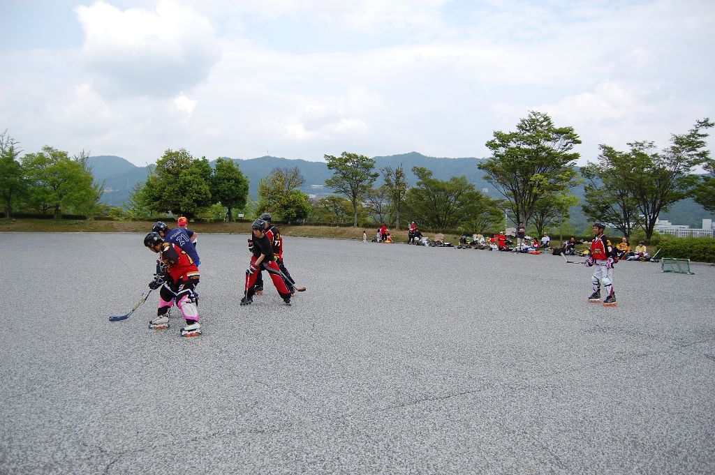 ���̉摜�̒��쌠��
Hiroshima Inline Hockey League(HIHL)�ɂ���܂��B�摜�f�[�^�̖��f�]�p�͌ł����f��\���グ�܂��B