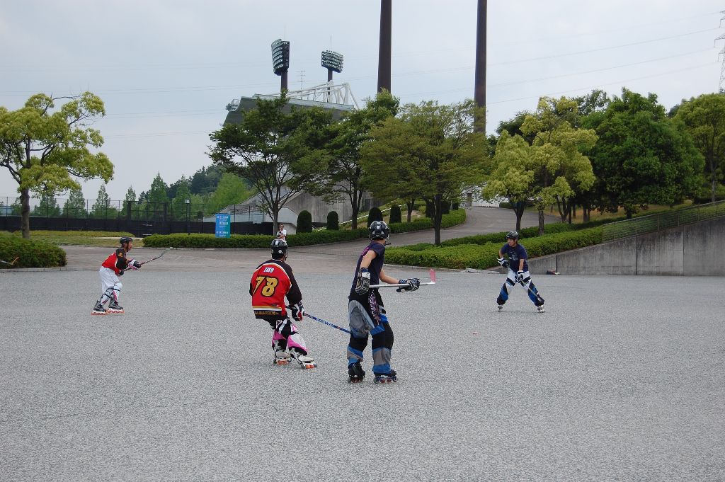 ���̉摜�̒��쌠��
Hiroshima Inline Hockey League(HIHL)�ɂ���܂��B�摜�f�[�^�̖��f�]�p�͌ł����f��\���グ�܂��B