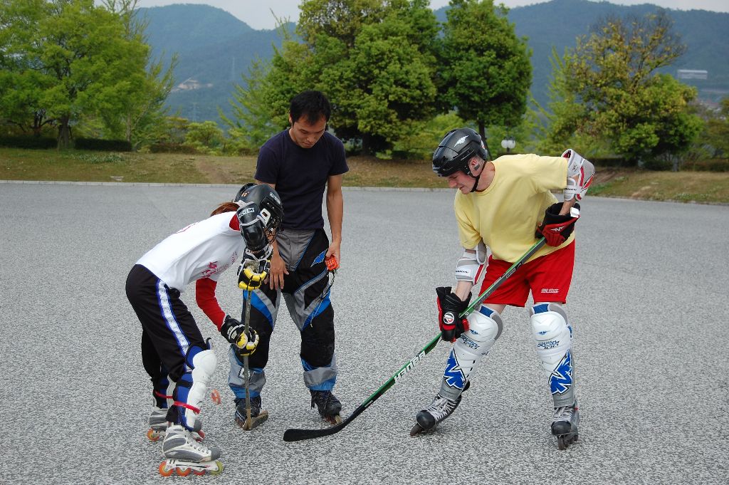 ���̉摜�̒��쌠��
Hiroshima Inline Hockey League(HIHL)�ɂ���܂��B�摜�f�[�^�̖��f�]�p�͌ł����f��\���グ�܂��B