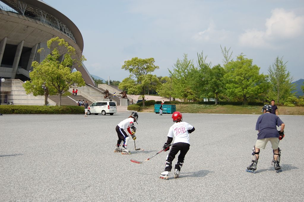 ���̉摜�̒��쌠��
Hiroshima Inline Hockey League(HIHL)�ɂ���܂��B�摜�f�[�^�̖��f�]�p�͌ł����f��\���グ�܂��B