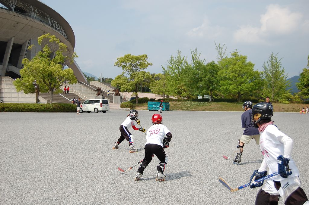 ���̉摜�̒��쌠��
Hiroshima Inline Hockey League(HIHL)�ɂ���܂��B�摜�f�[�^�̖��f�]�p�͌ł����f��\���グ�܂��B