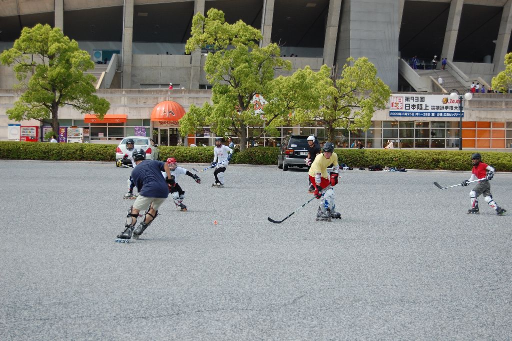 ���̉摜�̒��쌠��
Hiroshima Inline Hockey League(HIHL)�ɂ���܂��B�摜�f�[�^�̖��f�]�p�͌ł����f��\���グ�܂��B