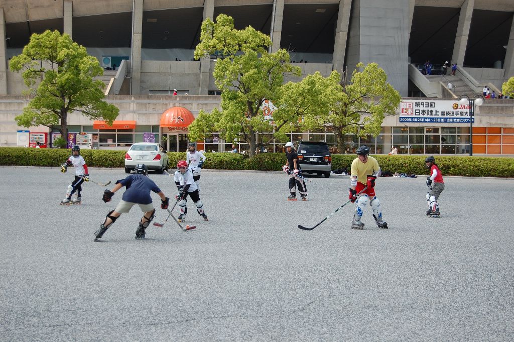 ���̉摜�̒��쌠��
Hiroshima Inline Hockey League(HIHL)�ɂ���܂��B�摜�f�[�^�̖��f�]�p�͌ł����f��\���グ�܂��B