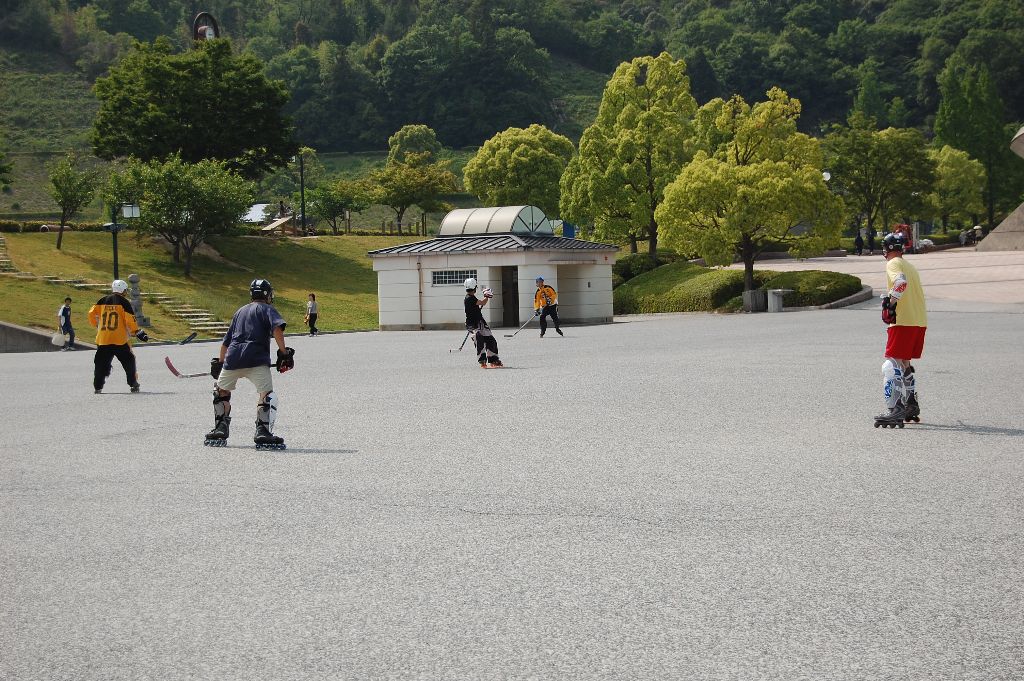 ���̉摜�̒��쌠��
Hiroshima Inline Hockey League(HIHL)�ɂ���܂��B�摜�f�[�^�̖��f�]�p�͌ł����f��\���グ�܂��B