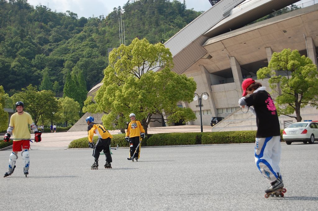 ���̉摜�̒��쌠��
Hiroshima Inline Hockey League(HIHL)�ɂ���܂��B�摜�f�[�^�̖��f�]�p�͌ł����f��\���グ�܂��B