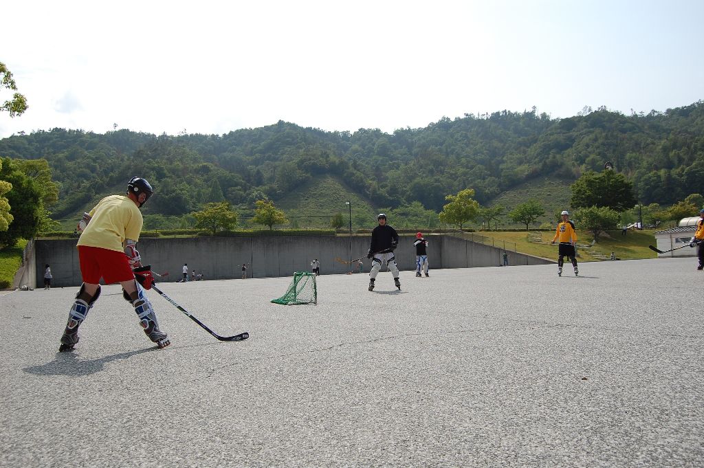 ���̉摜�̒��쌠��
Hiroshima Inline Hockey League(HIHL)�ɂ���܂��B�摜�f�[�^�̖��f�]�p�͌ł����f��\���グ�܂��B