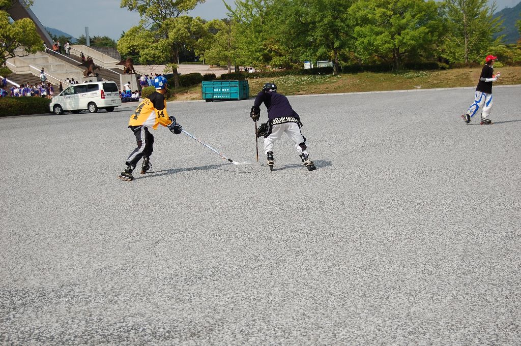 ���̉摜�̒��쌠��
Hiroshima Inline Hockey League(HIHL)�ɂ���܂��B�摜�f�[�^�̖��f�]�p�͌ł����f��\���グ�܂��B
