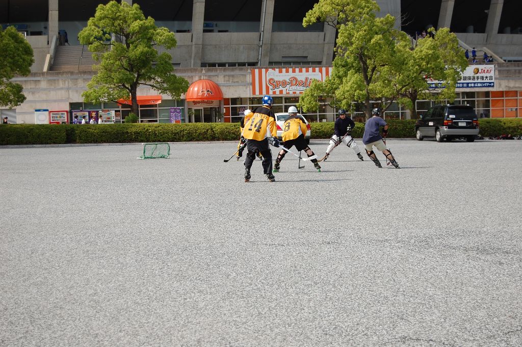���̉摜�̒��쌠��
Hiroshima Inline Hockey League(HIHL)�ɂ���܂��B�摜�f�[�^�̖��f�]�p�͌ł����f��\���グ�܂��B