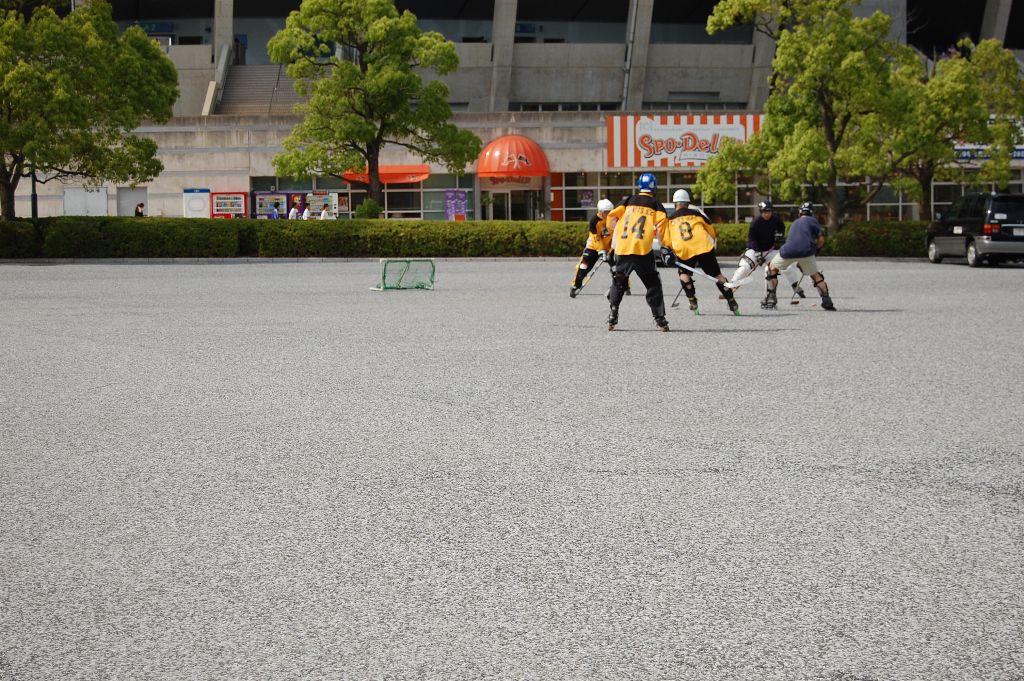 ���̉摜�̒��쌠��
Hiroshima Inline Hockey League(HIHL)�ɂ���܂��B�摜�f�[�^�̖��f�]�p�͌ł����f��\���グ�܂��B