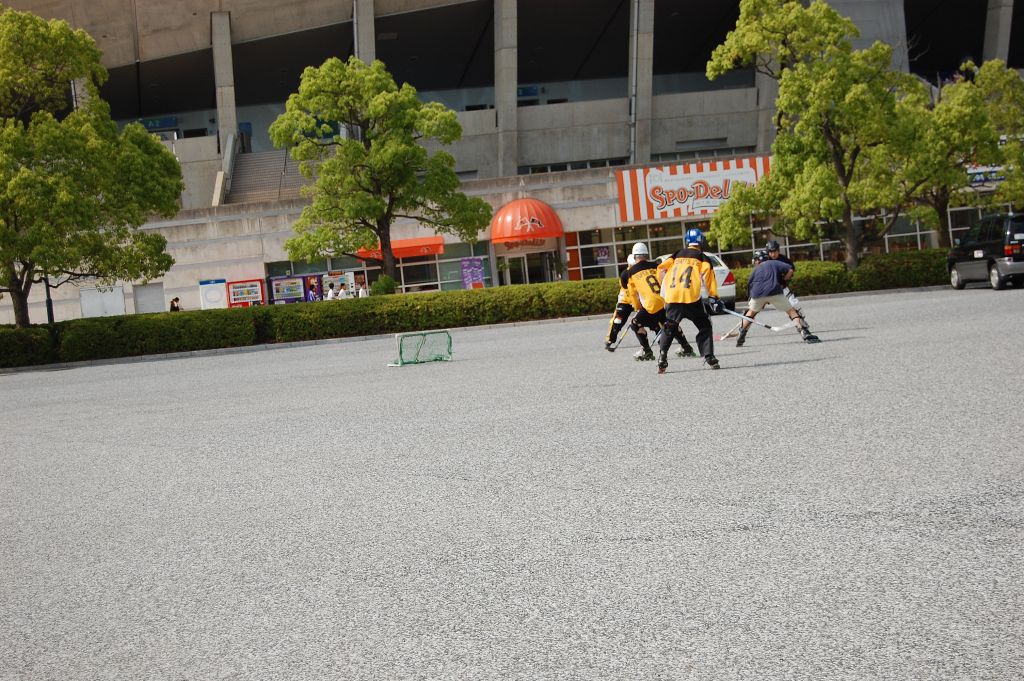 ���̉摜�̒��쌠��
Hiroshima Inline Hockey League(HIHL)�ɂ���܂��B�摜�f�[�^�̖��f�]�p�͌ł����f��\���グ�܂��B