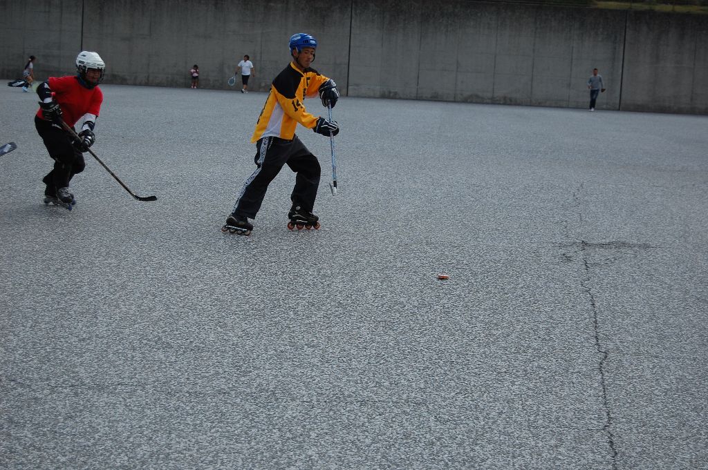 ���̉摜�̒��쌠��
Hiroshima Inline Hockey League(HIHL)�ɂ���܂��B�摜�f�[�^�̖��f�]�p�͌ł����f��\���グ�܂��B