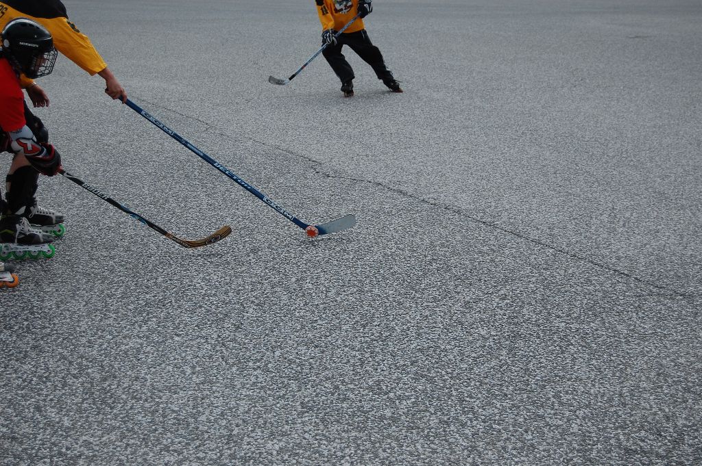 ���̉摜�̒��쌠��
Hiroshima Inline Hockey League(HIHL)�ɂ���܂��B�摜�f�[�^�̖��f�]�p�͌ł����f��\���グ�܂��B