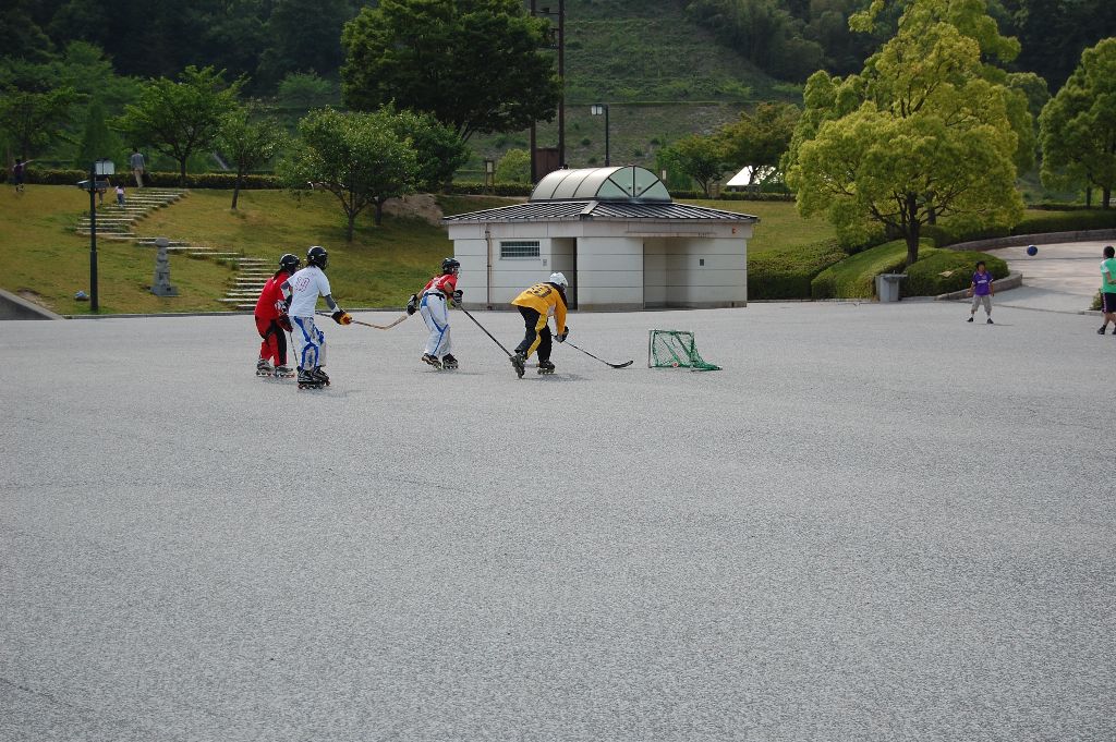 ���̉摜�̒��쌠��
Hiroshima Inline Hockey League(HIHL)�ɂ���܂��B�摜�f�[�^�̖��f�]�p�͌ł����f��\���グ�܂��B
