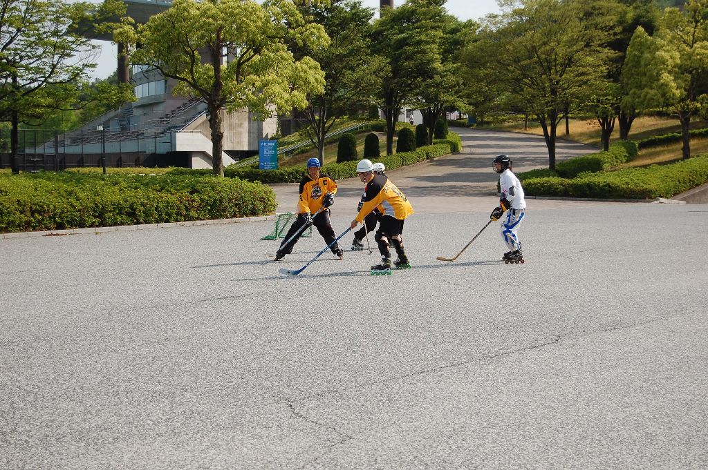 ���̉摜�̒��쌠��
Hiroshima Inline Hockey League(HIHL)�ɂ���܂��B�摜�f�[�^�̖��f�]�p�͌ł����f��\���グ�܂��B