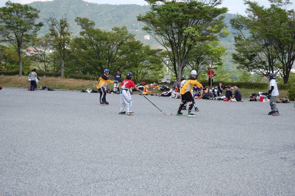 ���̉摜�̒��쌠��
Hiroshima Inline Hockey League(HIHL)�ɂ���܂��B�摜�f�[�^�̖��f�]�p�͌ł����f��\���グ�܂��B