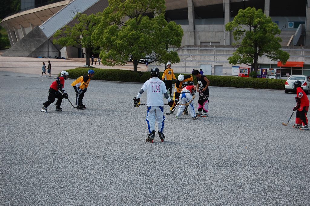 ���̉摜�̒��쌠��
Hiroshima Inline Hockey League(HIHL)�ɂ���܂��B�摜�f�[�^�̖��f�]�p�͌ł����f��\���グ�܂��B