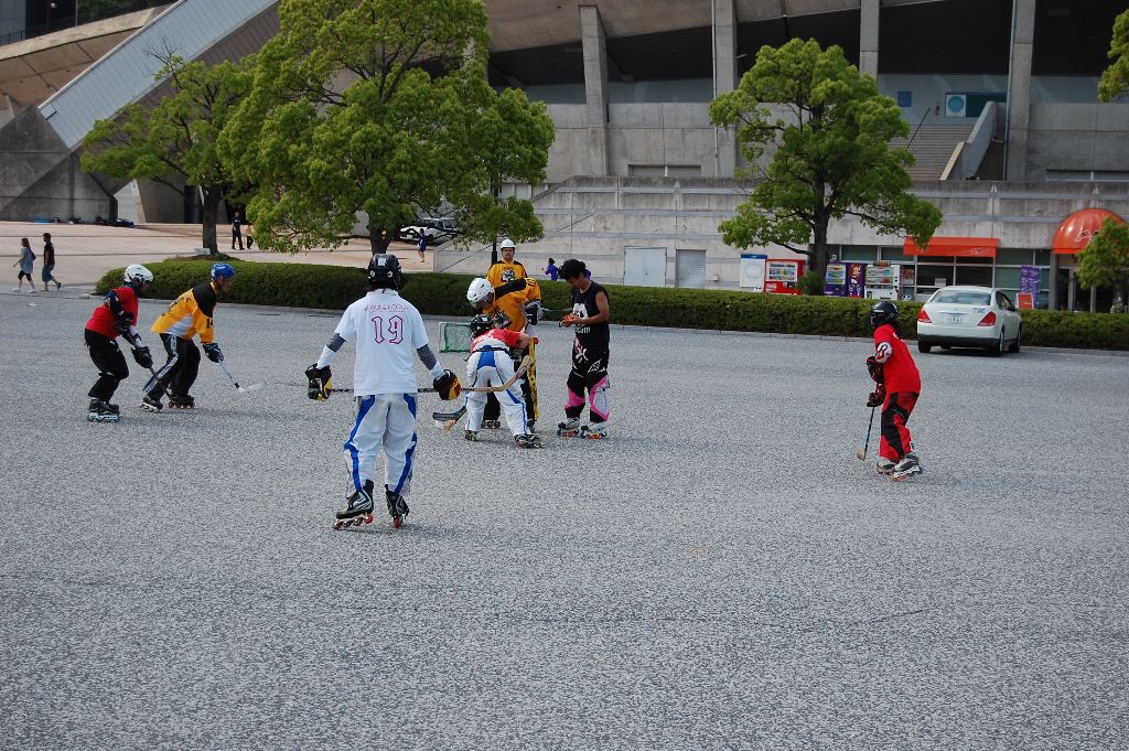���̉摜�̒��쌠��
Hiroshima Inline Hockey League(HIHL)�ɂ���܂��B�摜�f�[�^�̖��f�]�p�͌ł����f��\���グ�܂��B