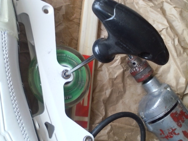 ���̉摜�̒��쌠��
Hiroshima Inline Hockey League(HIHL)�ɂ���܂��B�摜�f�[�^�̖��f�]�p�͌ł����f��\���グ�܂��B