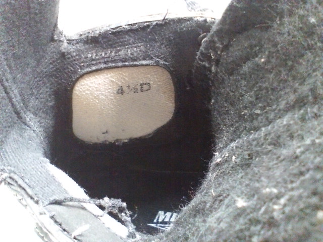 ���̉摜�̒��쌠��
Hiroshima Inline Hockey League(HIHL)�ɂ���܂��B�摜�f�[�^�̖��f�]�p�͌ł����f��\���グ�܂��B